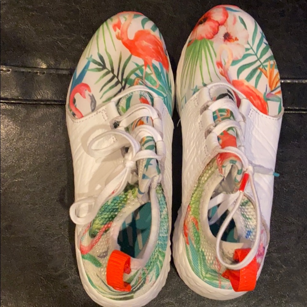 New balance flamingo shoes!